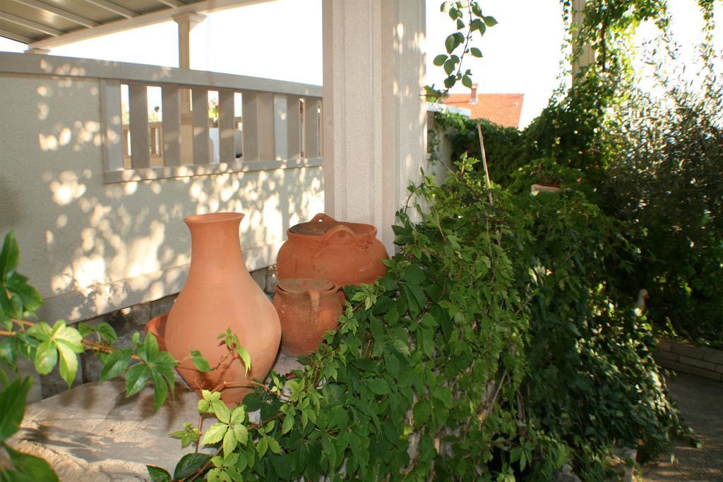 Apartments And Rooms Lea Bol Luaran gambar