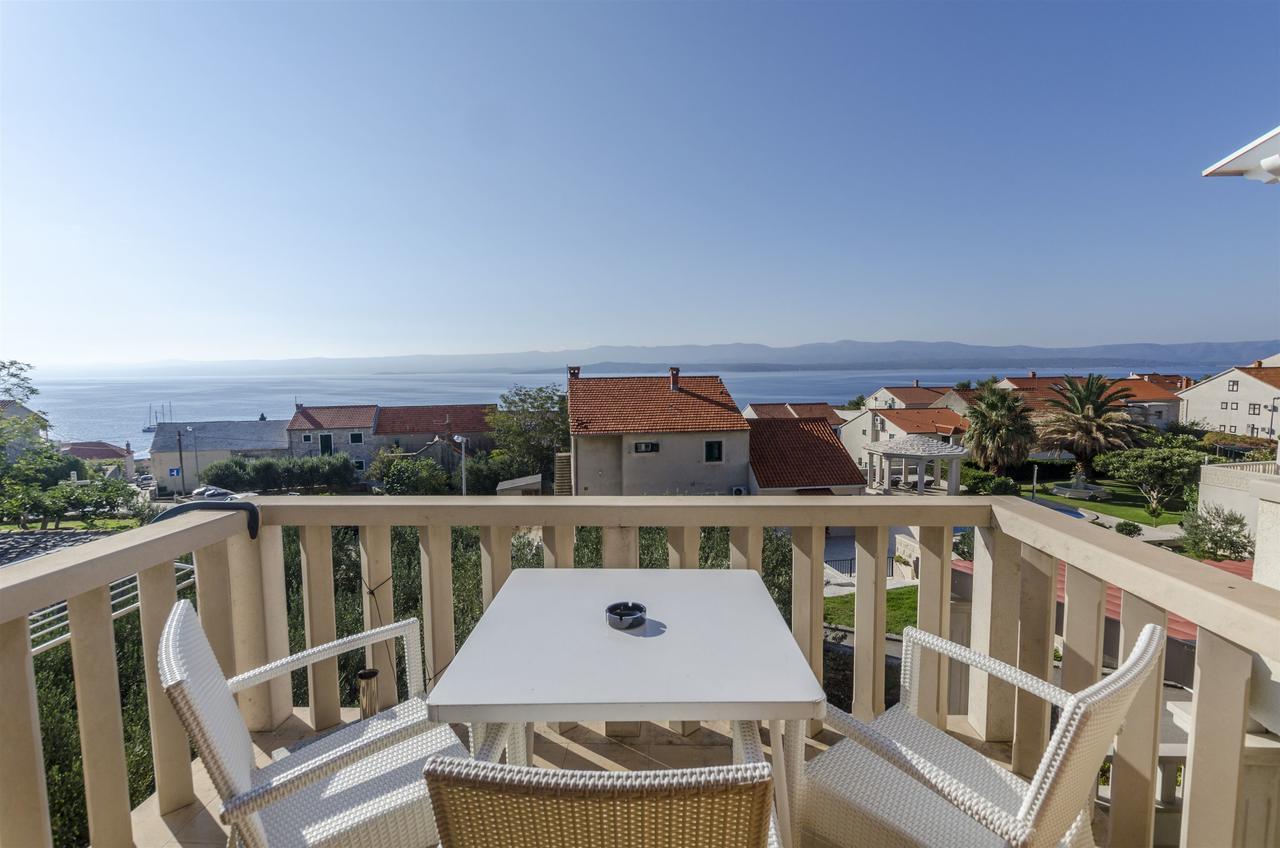 Apartments And Rooms Lea Bol Luaran gambar
