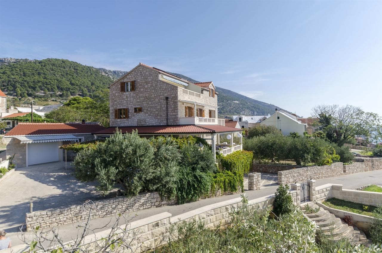 Apartments And Rooms Lea Bol Luaran gambar